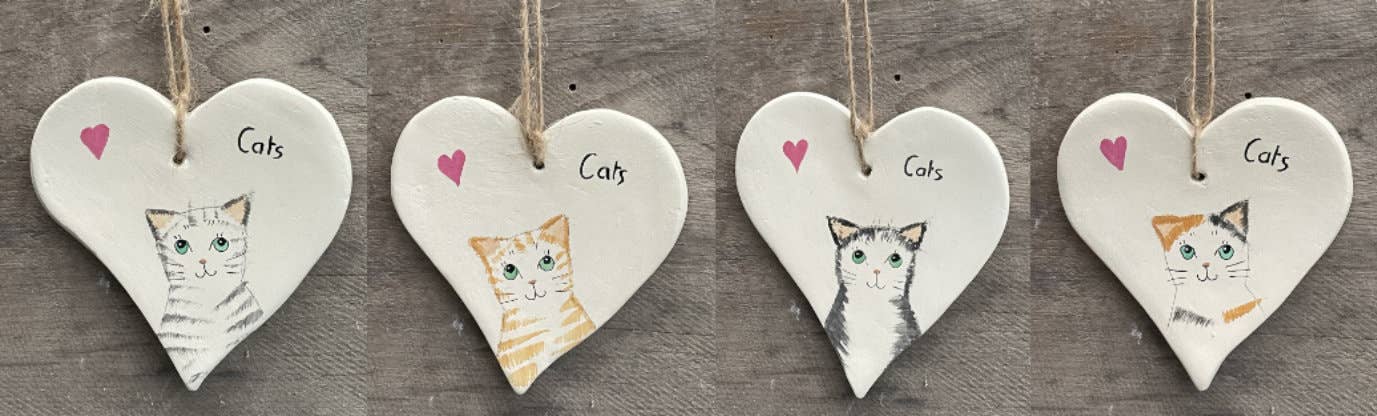 Merryfield Pottery -  I love Cats Hanging heart