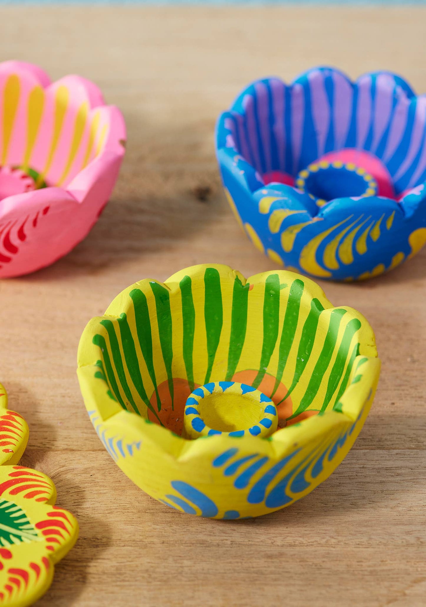 Namaste - Shapla Handpainted Flower Candle Holder