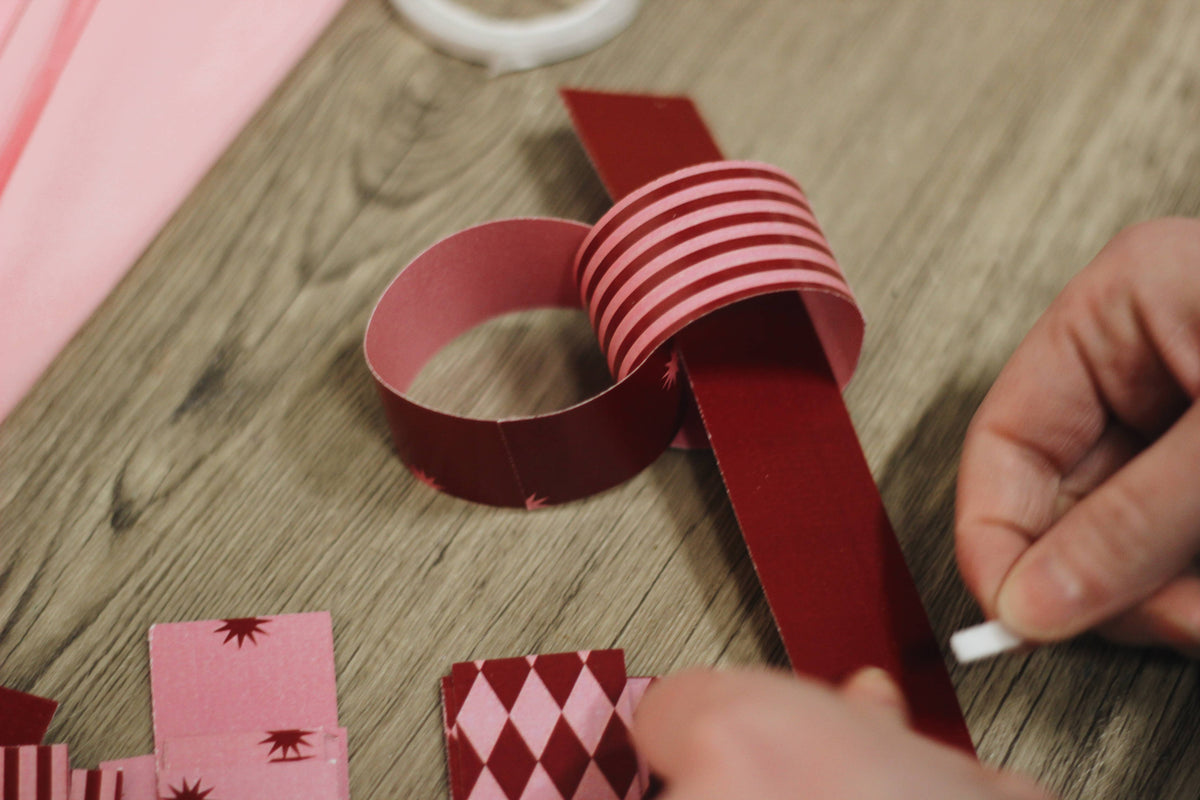 Berry & Blush | Paper Chain Kit Valentines Party Decor