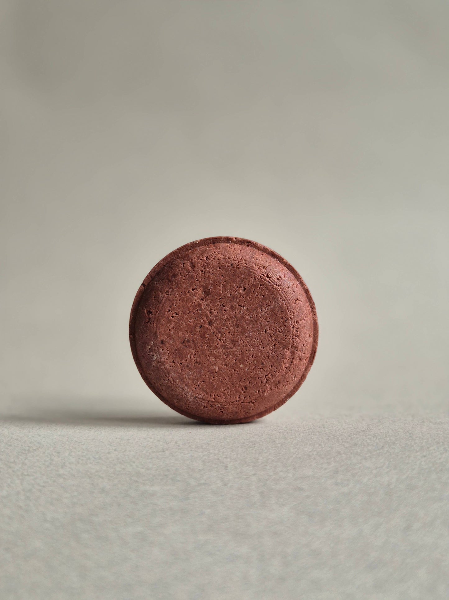 The Vely Soapery - Vegan Solid Shampoo with Argan Oil, Red Clay and Geranium