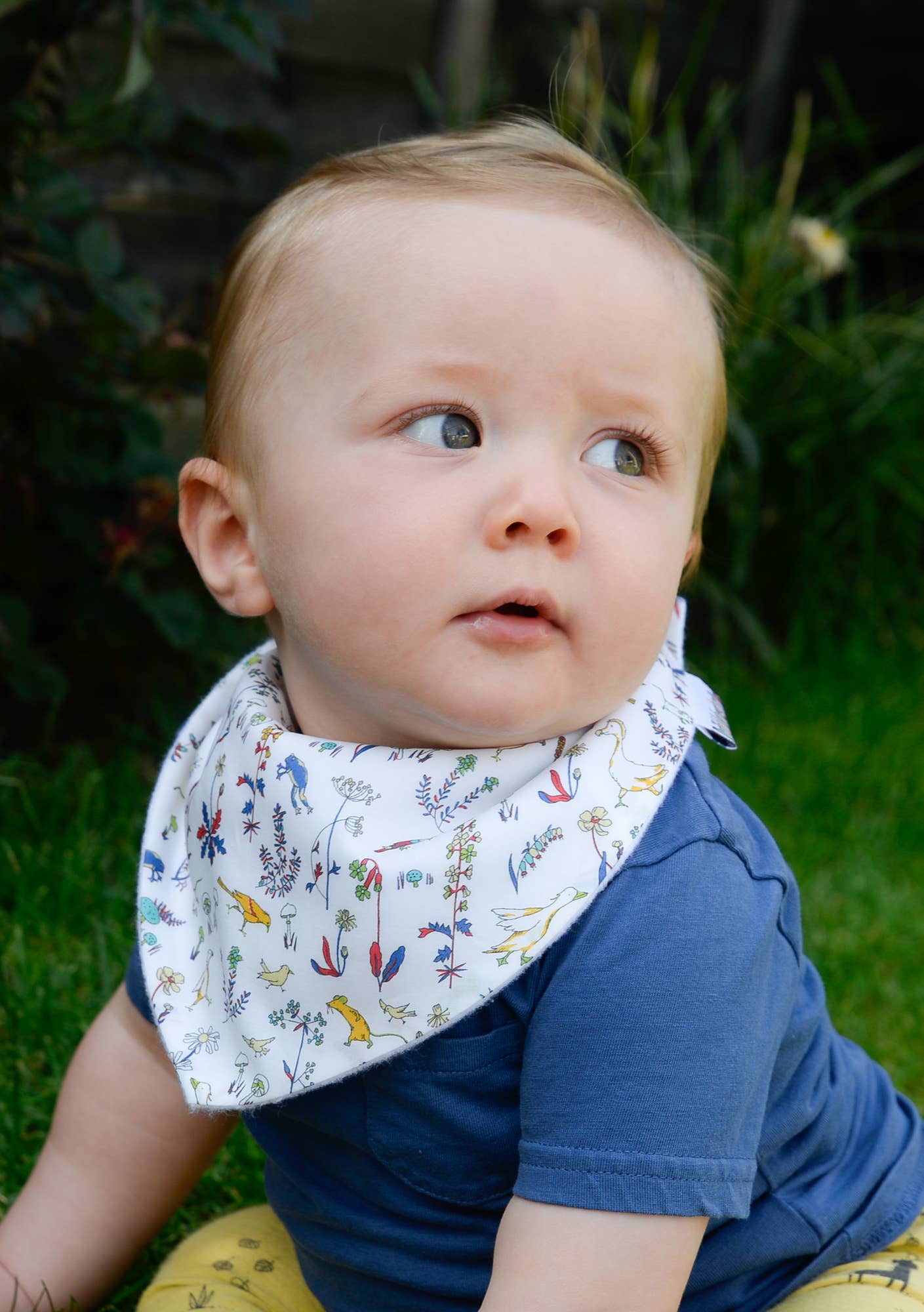 Liberty Dribble  Bib Theo from Alice in Wonderland