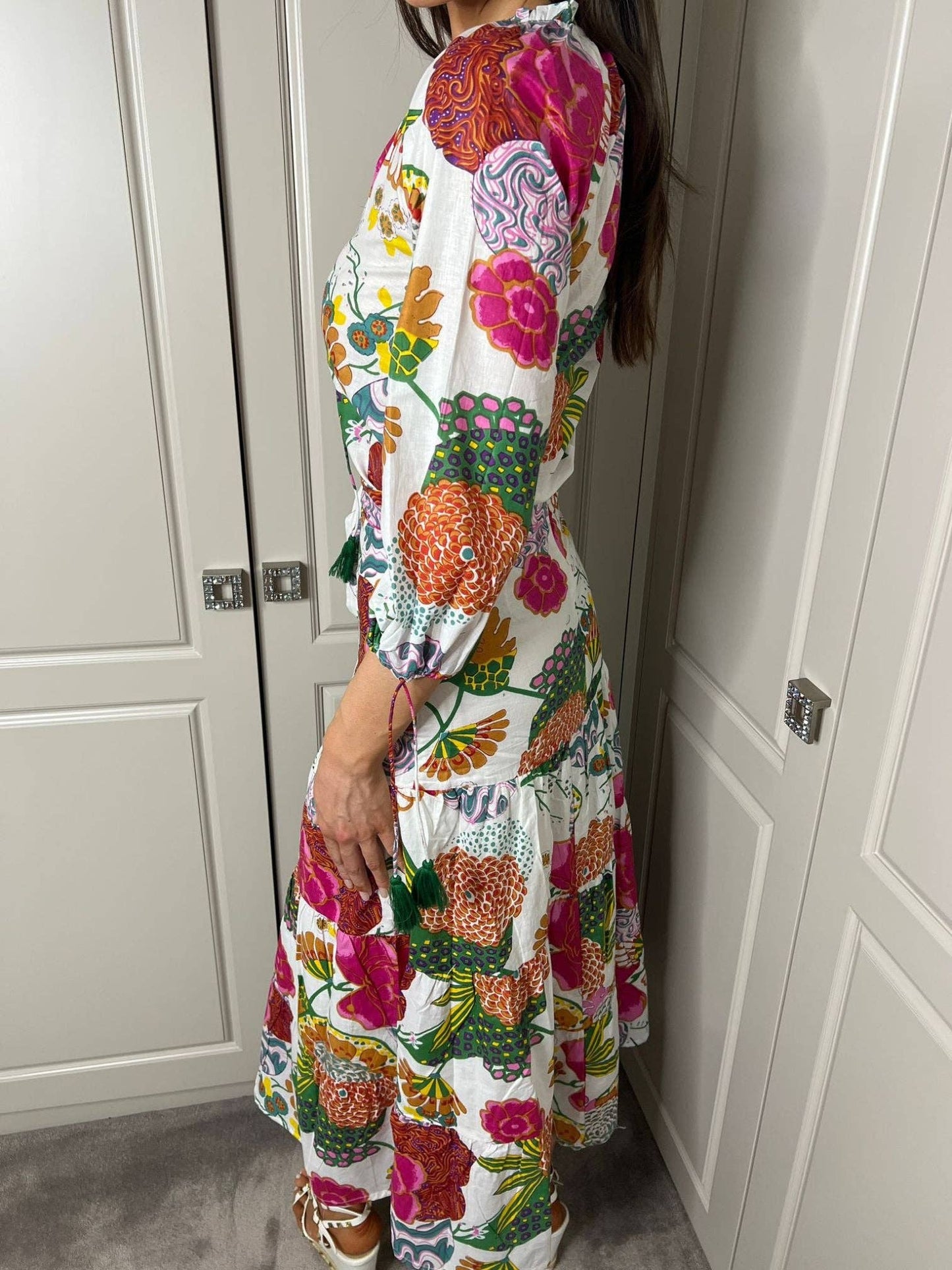 New Day Originals "BEACH TO BAR" SKIRT WHITE EXOTIC FLOWER