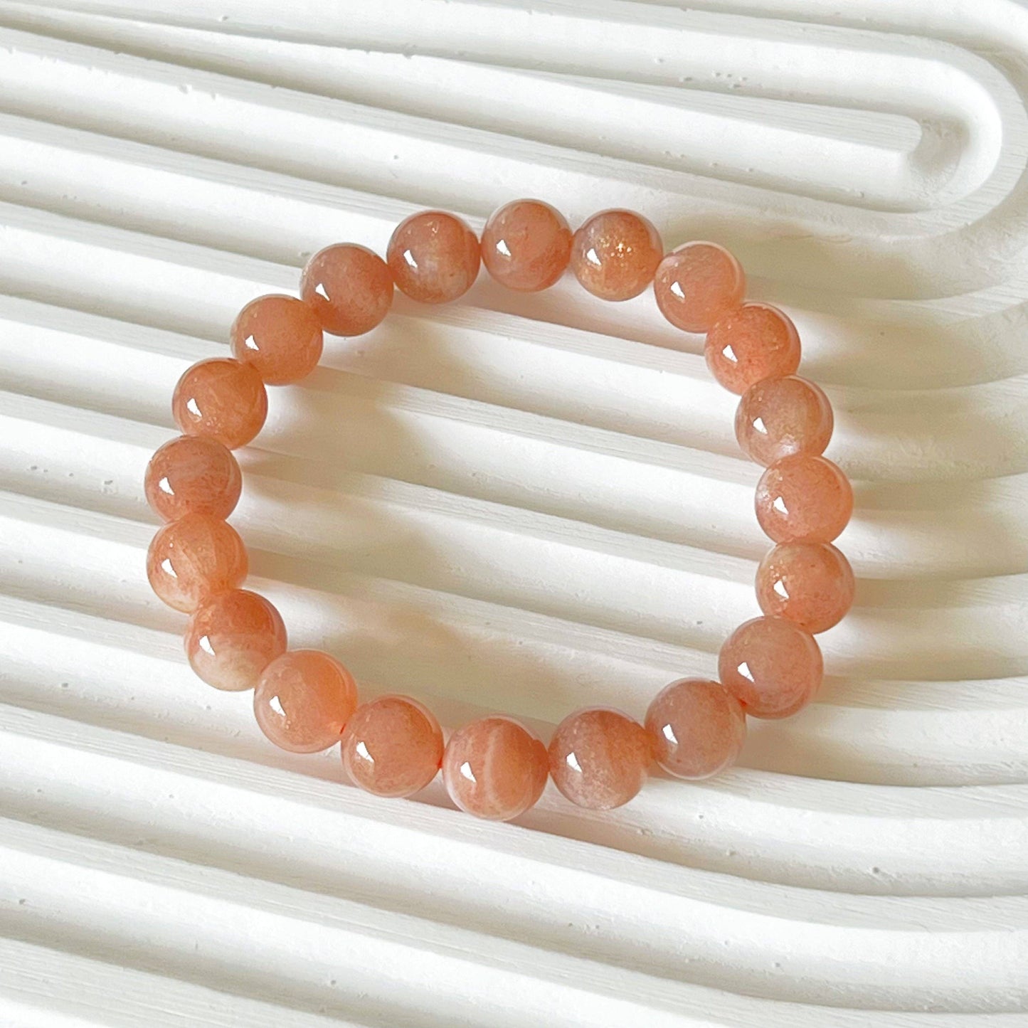 Ninaouity - Crown Chakra Peach Moonstone Crystal Bracelet