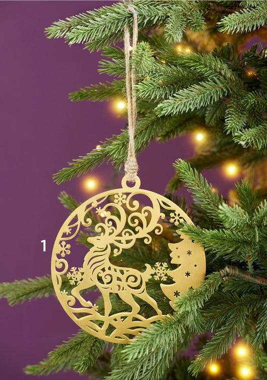 Namaste - Large filigree reindeer motif bauble XM15