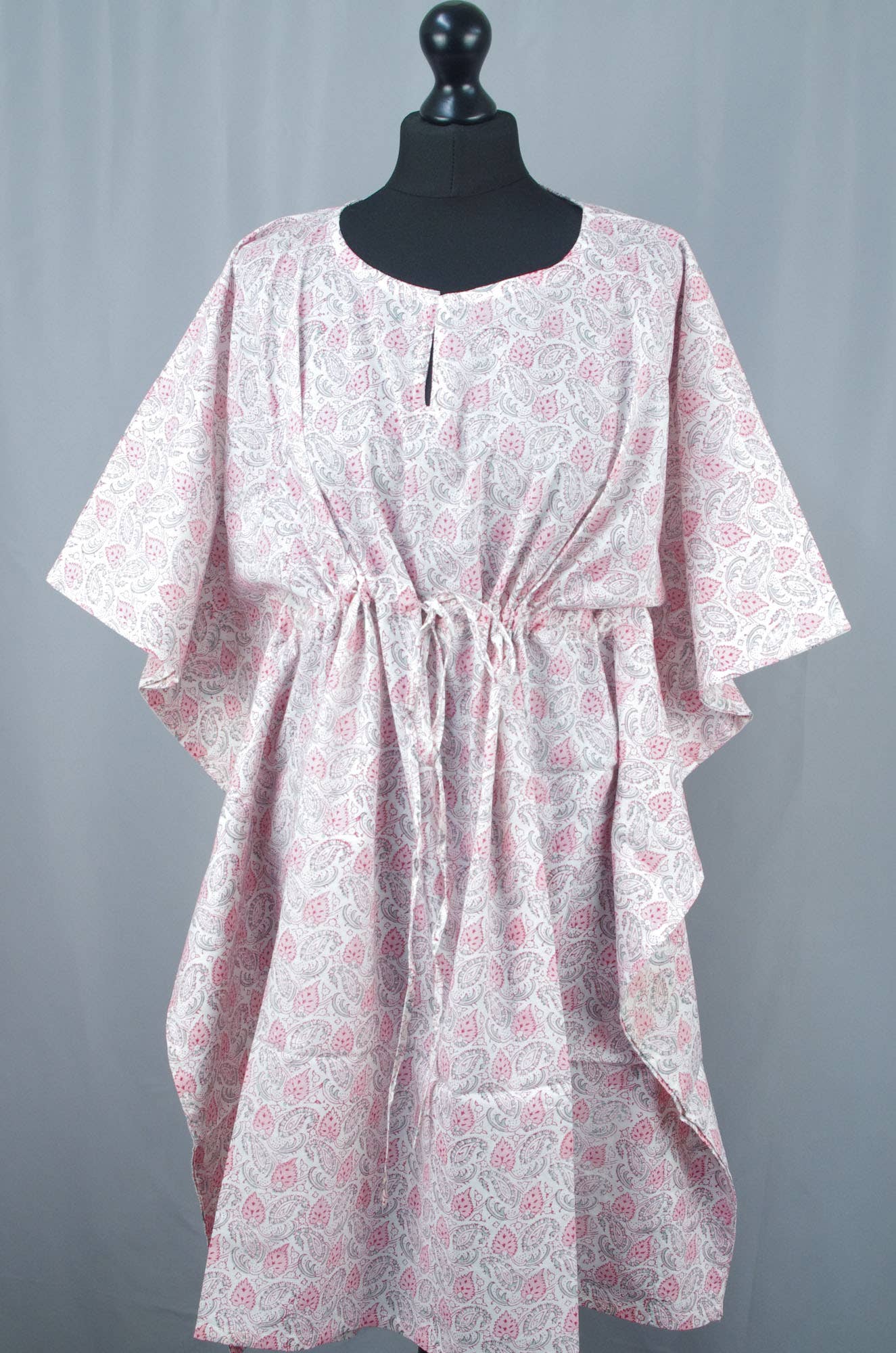 Kanthor Decor Block Printed Cotton Coverup / Kaftans - Pink Leaves