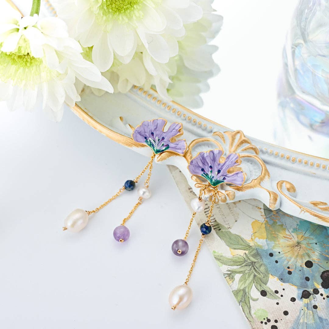 Verdivine - Ginkgo Leaf Dangling Earrings