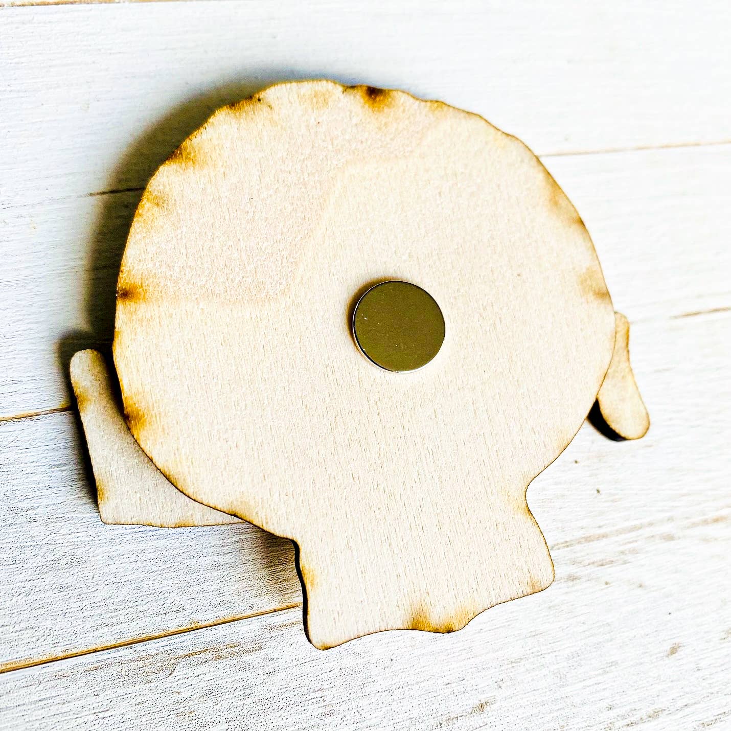 Gorgeous Little Bits -  scallop shell coastal ocean magnet