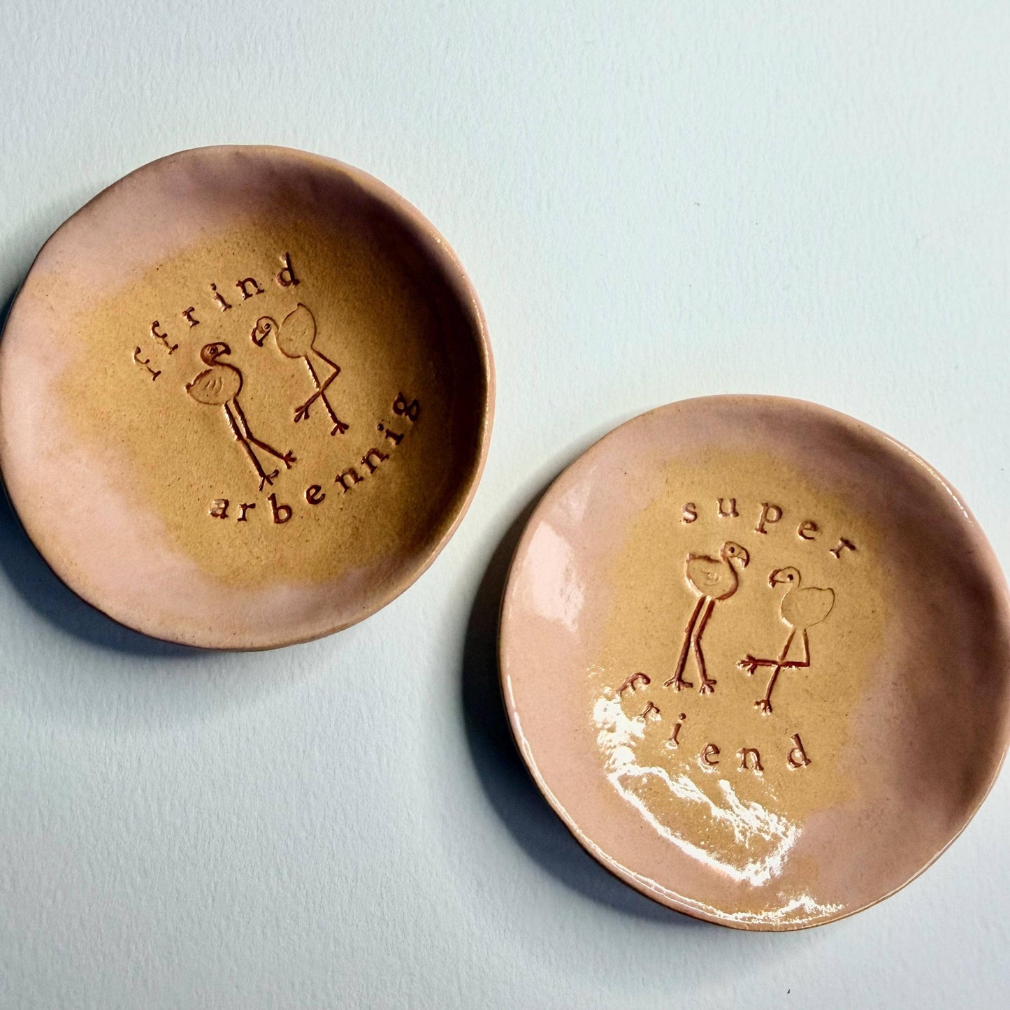Ffrind Arbennig Ceramic trinket dish