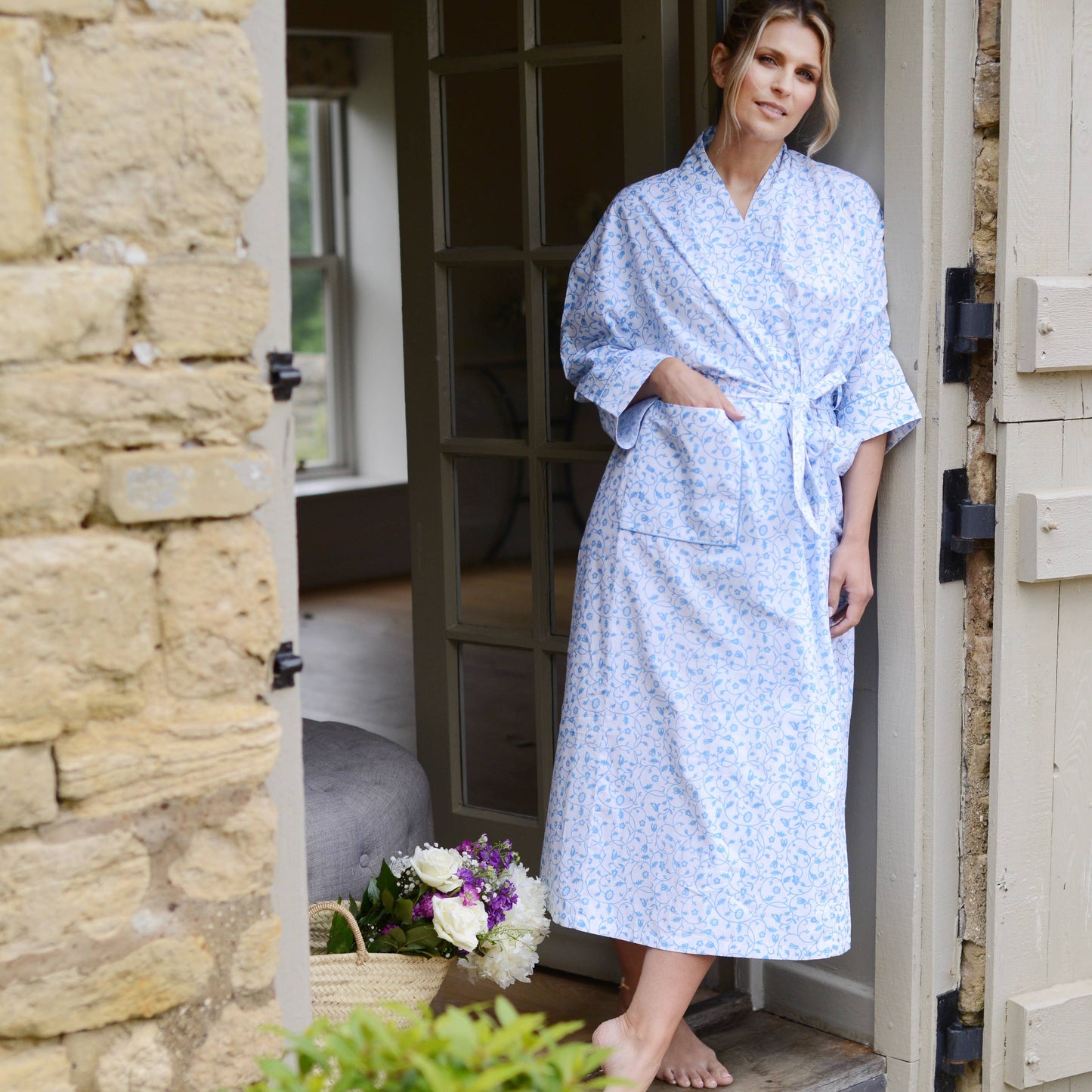 Blue & White Company Blue Botanical Robe