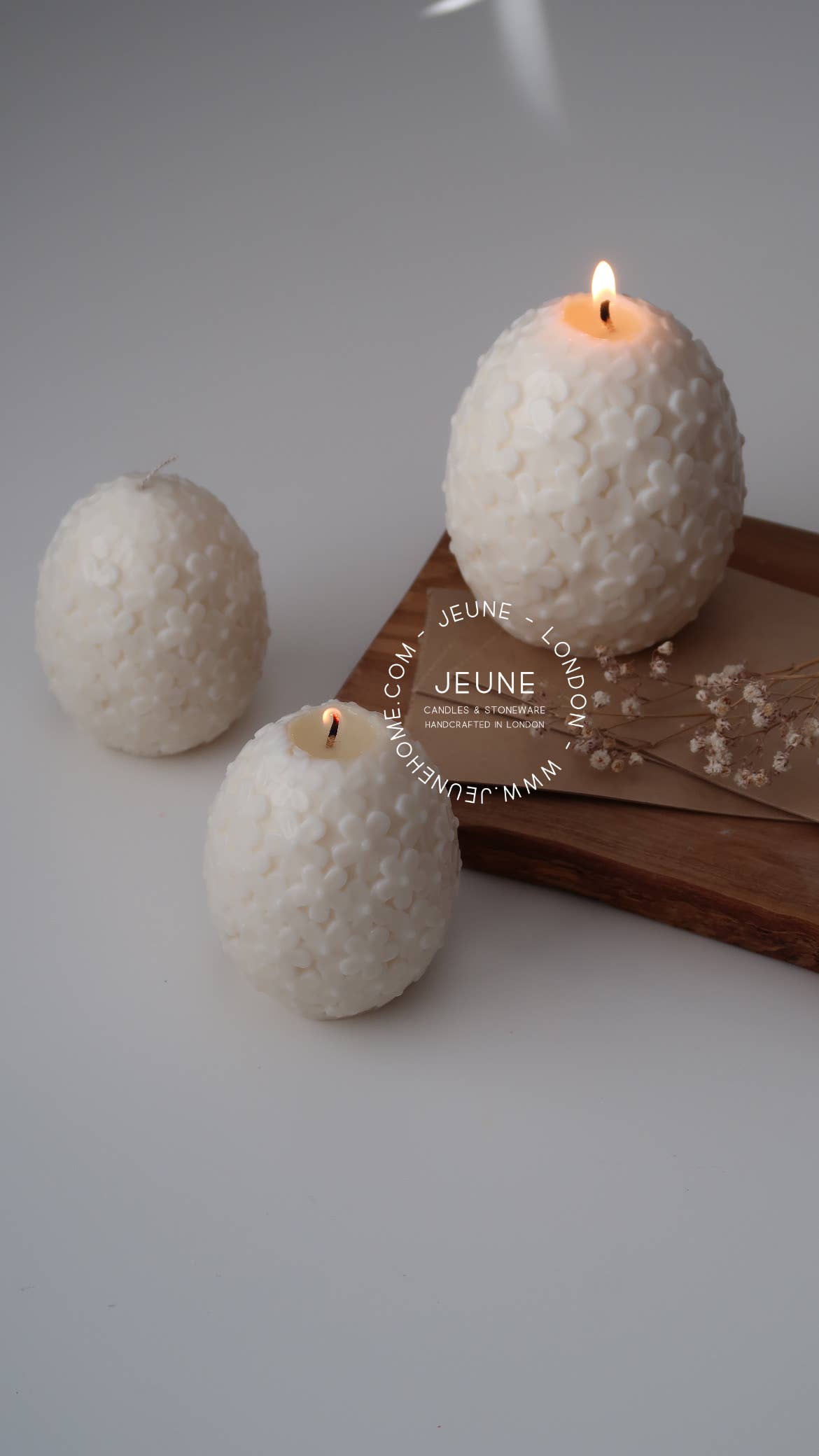 Jeune Home - Easter egg with carved flowers candle