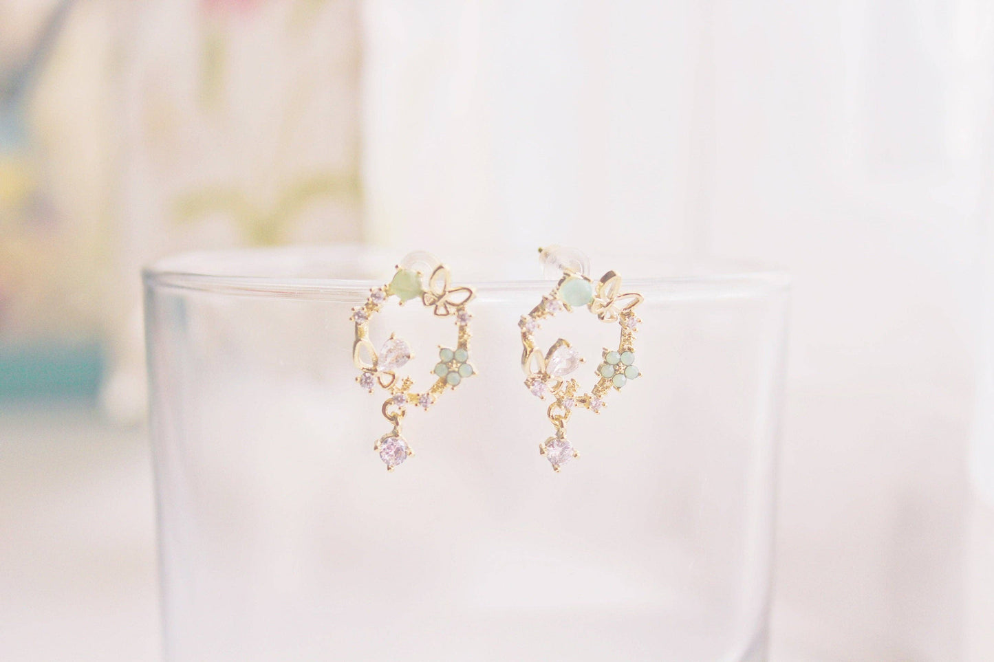 Ninaouity Gold Butterfly Flower Earrings - Flower Wreath & Mini Drop