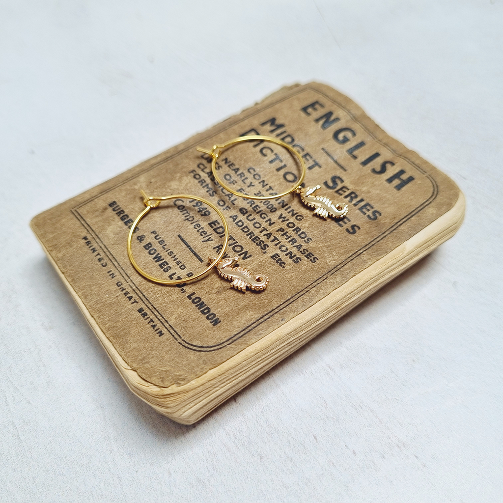 Zamsoe - Gold Plated seahorse Hoop Earrings.