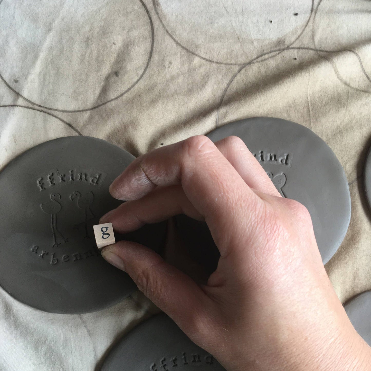 Ffrind Arbennig Ceramic trinket dish