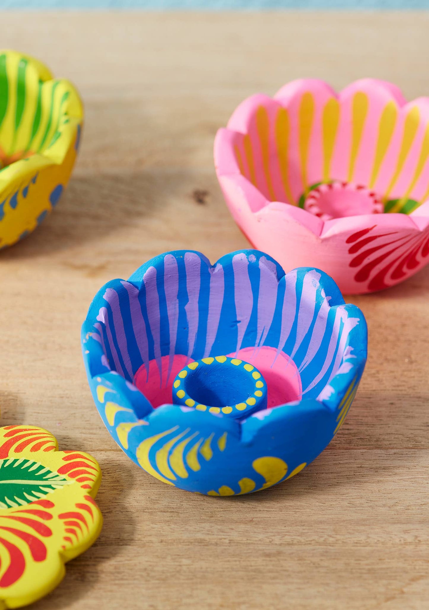 Namaste - Shapla Handpainted Flower Candle Holder