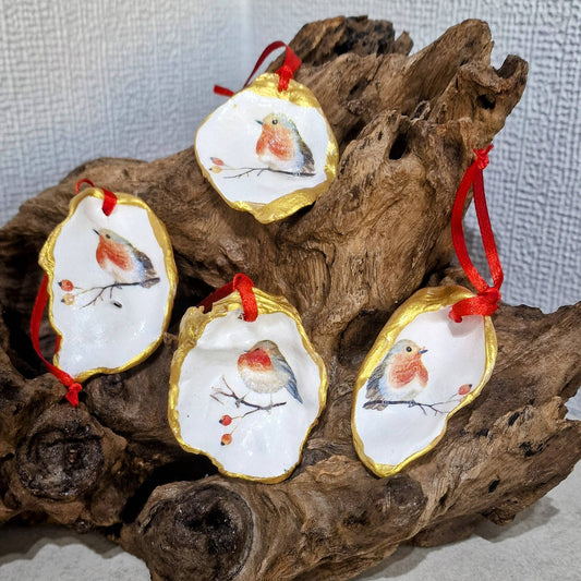 Christmas Ornaments 4 x Robin Redbreast Oyster Shell Decor