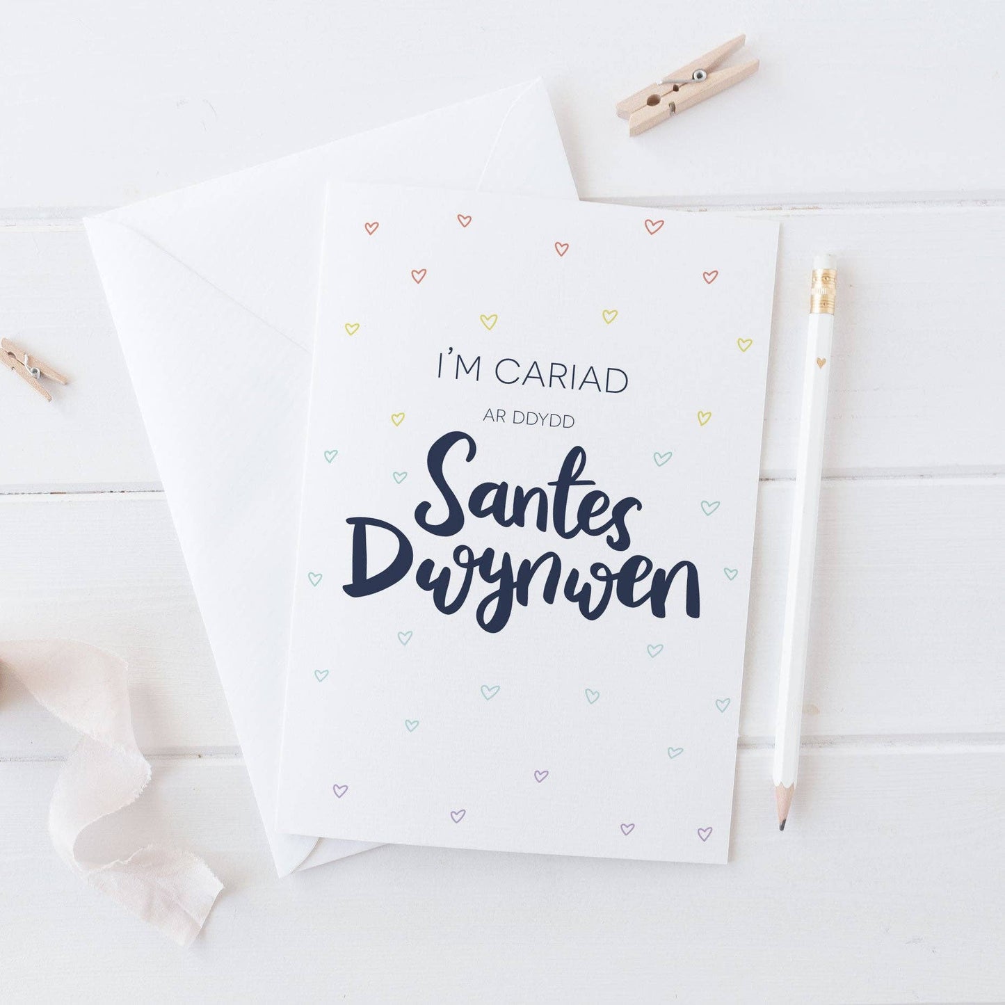 Draenog Love card 'I'm cariad ar ddydd Santes Dwynwen'