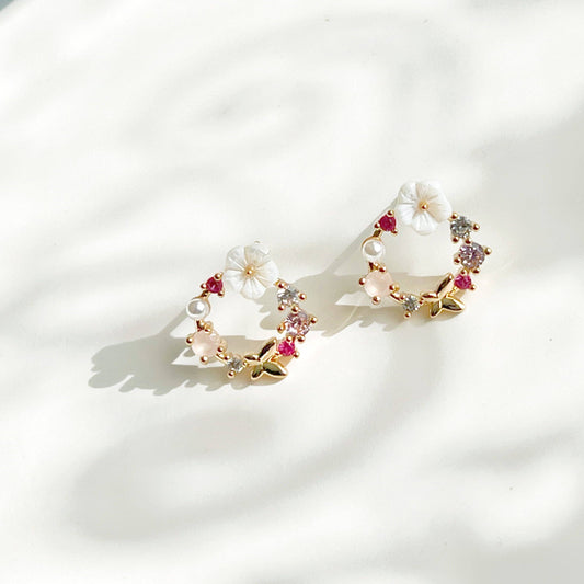 Ninaouity Gold Flower Wreath Earrings - with Pink Crystal Mini Pearl: Earrings