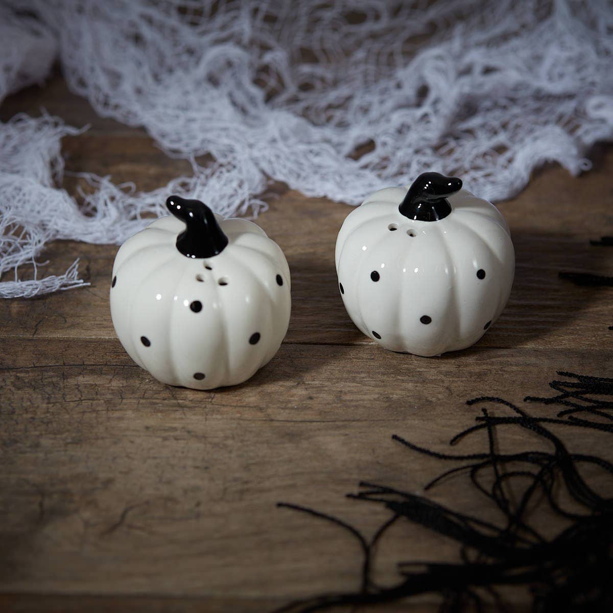 Monochrome Pumpkin Salt & Pepper Set+