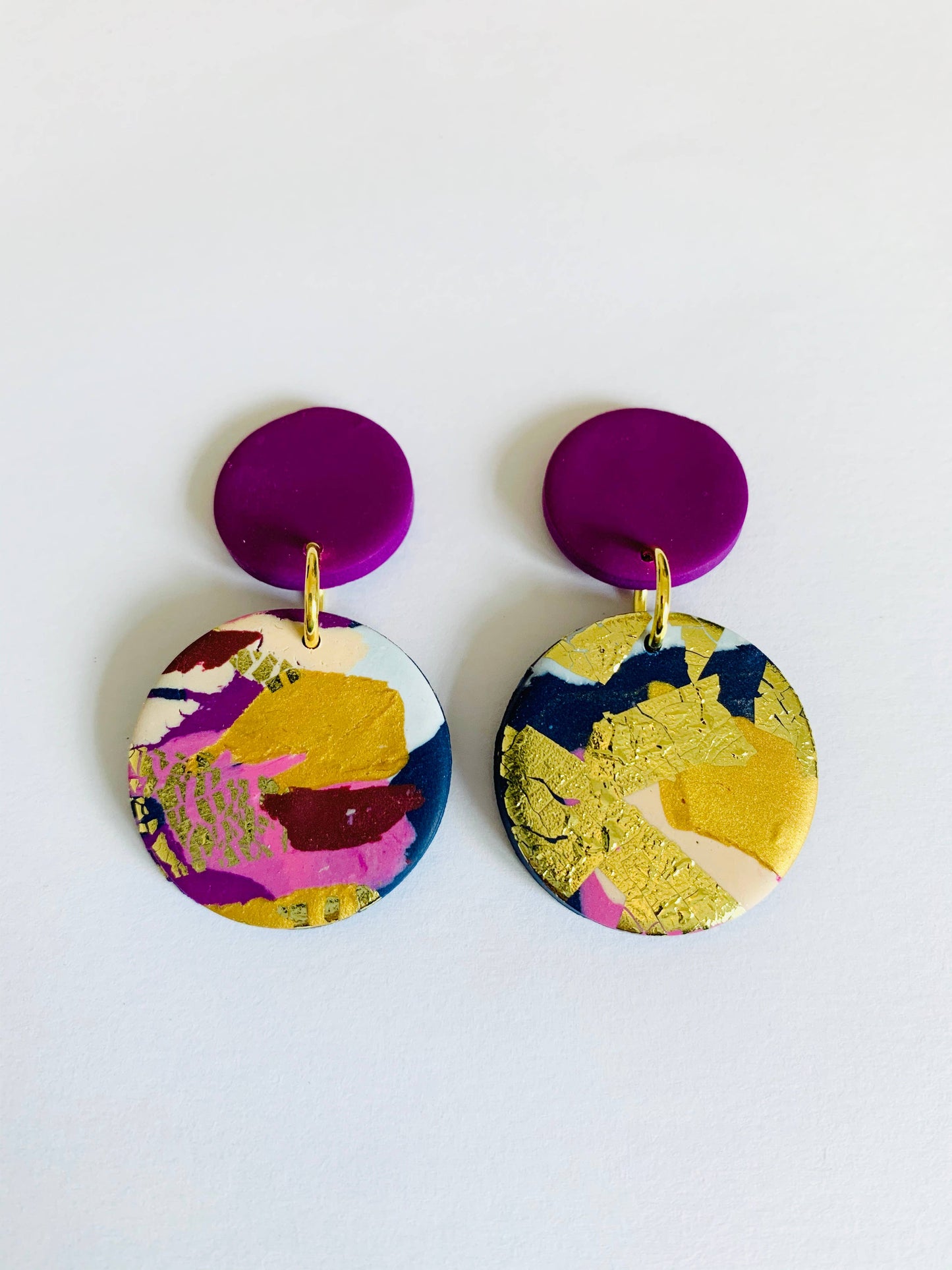 Winter Sunrise Earring - Medium Violet Stud