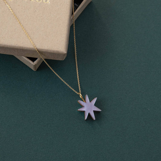 Pepper You Hand Drawn Star Gold Necklace in Smoke Black Sparkle: Lilac Marble